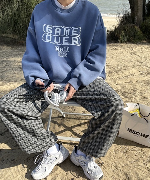 NOWLE(ノウル)の「【NOWLE】GAME OVERプリント ビッグシルエット トレーナー(スウェット・メンズ・ブラック/グレー/ブルー・MEDIUM/LARGE/X-LARGE/XX-LARGE)」の18枚目の写真