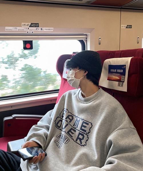 NOWLE(ノウル)の「【NOWLE】GAME OVERプリント ビッグシルエット トレーナー(スウェット・メンズ・ブラック/グレー/ブルー・MEDIUM/LARGE/X-LARGE/XX-LARGE)」の13枚目の写真