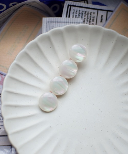 ammy.（エイミードット）の「【 ammy. / エイミードット 】 シェル オーロラ ホワイト ヘアピン（ヘアピン・レディース・A/B/C/D・FREE）」の15枚目の写真