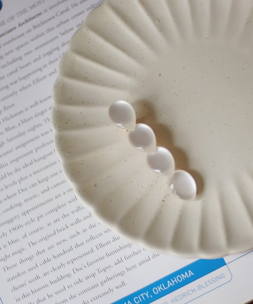 ammy.（エイミードット）の「【 ammy. / エイミードット 】 シェル オーロラ ホワイト ヘアピン（ヘアピン・レディース・A/B/C/D・FREE）」の16枚目の写真