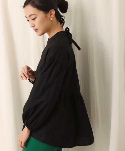 libelle more(リベル モア)の「バックリボンアシンメトリー(シャツ/ブラウス・レディース・ホワイト/ブラック/ベージュ/イエロー・M)」の3枚目の写真