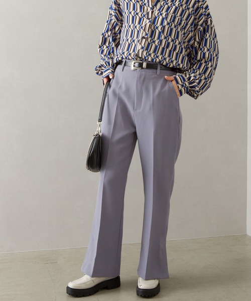 SpRay（スプレイ）の「エステルツイルセミフレアパンツ（その他パンツ・レディース・オレンジ/ロイヤルブルー/ブラック/グレイッシュベージュ/ライトグリーン・FREE）」の17枚目の写真