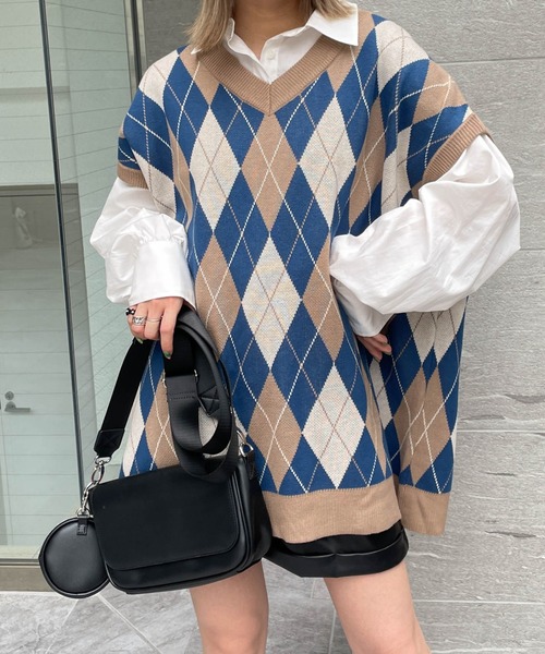 WEGO（ウィゴー）の「WEGO/アーガイルルーズニットベスト（ベスト・メンズ・グリーン系その他2/ホワイト系その他2/グレー系その他2/ブルー系その他2・MEDIUM/LARGE）」の10枚目の写真