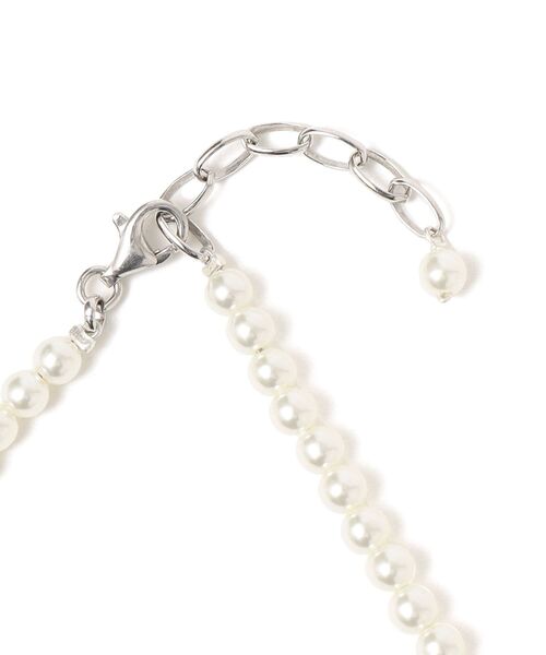 Pearl International(パールインターナショナル)の「PEARL INTERNATIONAL: イミテーションパール ショート ネックレス(ネックレス・レディース・ライトホワイト・ONE SIZE)」の3枚目の写真