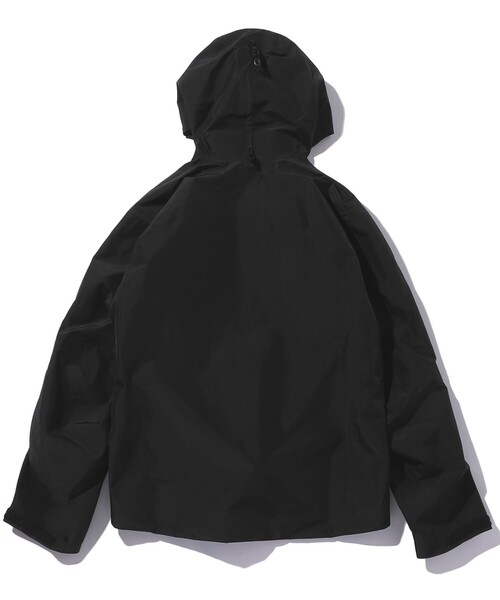 ARC'TERYX（アークテリクス）の「ARC'TERYX/アークテリクス ALPHA SV JACKET/アルファ ジャケット（ブルゾン・メンズ・ブラック・SMALL/MEDIUM/X-SMALL/LARGE）」の2枚目の写真