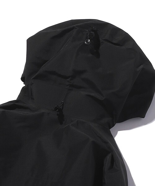 ARC'TERYX（アークテリクス）の「ARC'TERYX/アークテリクス ALPHA SV JACKET/アルファ ジャケット（ブルゾン・メンズ・ブラック・SMALL/MEDIUM/X-SMALL/LARGE）」の4枚目の写真