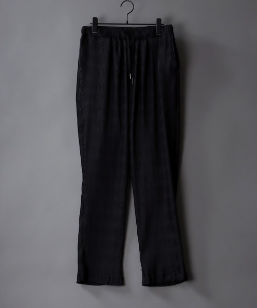 SITRY（シトリー）の「random pleats easy pants/ランダムプリーツ イージー パンツ（その他パンツ・メンズ・チャコールグレー/ブラウン/ブラック系その他/ベージュ系その他/ブラック/ベージュ・M/L）」の2枚目の写真