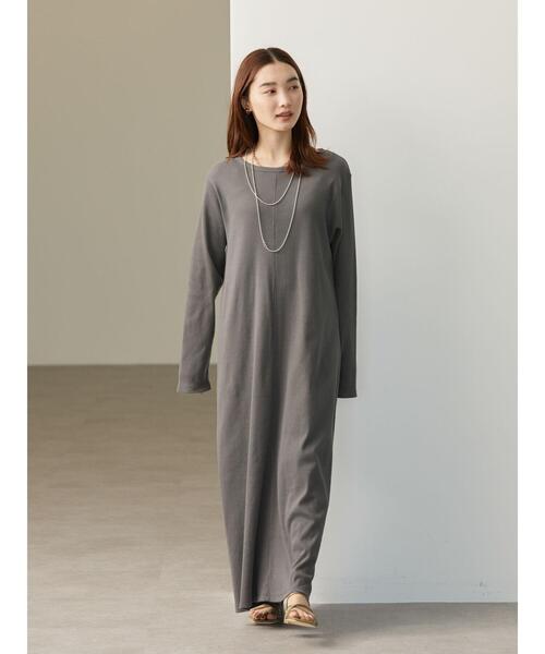 AMERICAN HOLIC（アメリカンホリック）の「リブカットIラインワンピース（ワンピース・レディース・チャコールグレー/グレイッシュベージュ・M/L）」の3枚目の写真