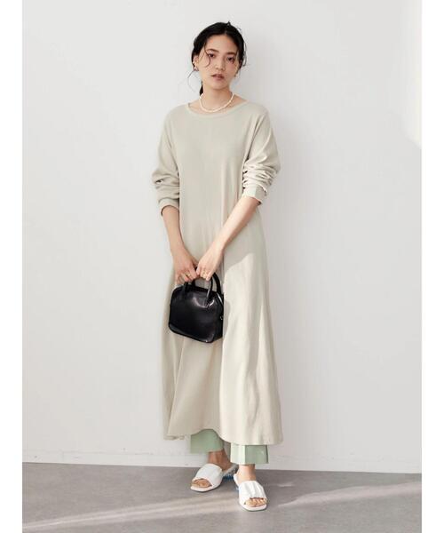 AMERICAN HOLIC（アメリカンホリック）の「リブカットIラインワンピース（ワンピース・レディース・チャコールグレー/グレイッシュベージュ・M/L）」の15枚目の写真