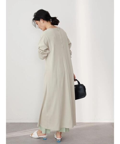 AMERICAN HOLIC（アメリカンホリック）の「リブカットIラインワンピース（ワンピース・レディース・チャコールグレー/グレイッシュベージュ・M/L）」の17枚目の写真