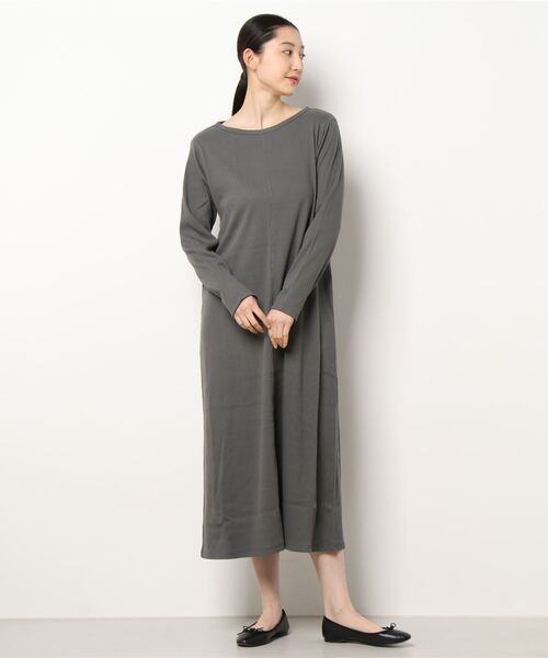 AMERICAN HOLIC（アメリカンホリック）の「リブカットIラインワンピース（ワンピース・レディース・チャコールグレー/グレイッシュベージュ・M/L）」の5枚目の写真