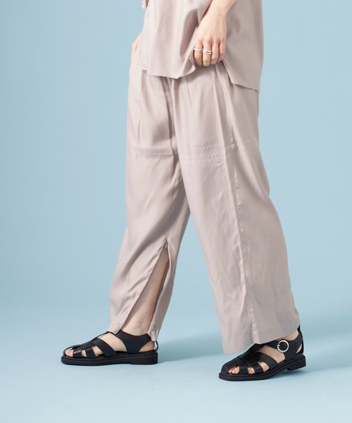 noyau（ノヤウ）の「厚底グルカサンダル（サンダル・レディース・ホワイト/ブラック/ベージュ/シルバー・LL/S/M/L）」の17枚目の写真