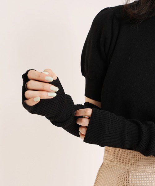 one after another NICE CLAUP（ワンアフターアナザーナイスクラップ）の「アームウォーマーセット半袖カーディガン（ニット/セーター・レディース・ブラック/ライトピンク/ライトベージュ/オフホワイト・FREE）」の17枚目の写真