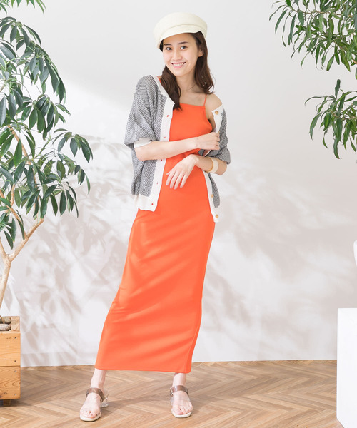 HEYUMM（ヘユム）の「リブカットロングワンピース（ワンピース・レディース・ブラック/ブルー/グリーン/オレンジ/ブラウン・ONE）」の17枚目の写真