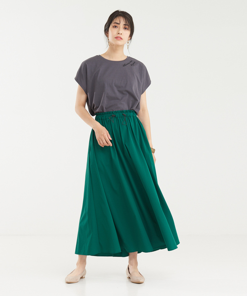 abahouse mavie(アバハウスマヴィ)の「刺繍ロゴTシャツ(Tシャツ/カットソー・レディース・チャコールグレー/ホワイト/グレー系その他/ホワイト系その他/ダークネイビー/ホワイト系その他2・フリー)」の11枚目の写真