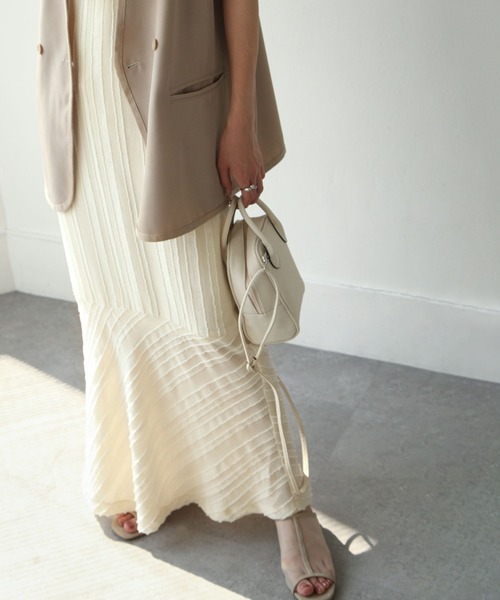 Chillfar(チルファー)の「ポコポコキャミワンピース(ワンピース・レディース・ブラック/ブルー/グリーン/アイボリー・FREE)」の7枚目の写真