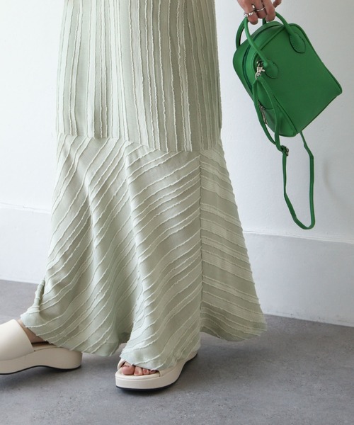 Chillfar(チルファー)の「ポコポコキャミワンピース(ワンピース・レディース・ブラック/ブルー/グリーン/アイボリー・FREE)」の21枚目の写真