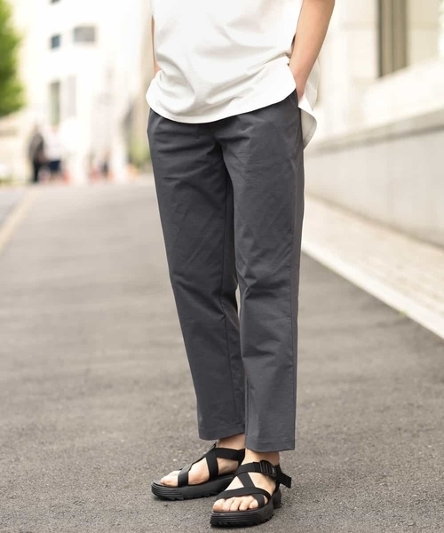 a.v.v（アーヴェヴェ）の「ポリエステル天竺イージーパンツ（セットアップ対応）（その他パンツ・メンズ・チャコールグレー/ブラック・50/46/48）」の5枚目の写真