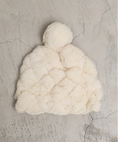 chambre de charme（シャンブルドゥシャーム）の「cdc 手紡ぎウール ぽこっとニット帽（ニットキャップ/ビーニー・レディース・ホワイト・FREE）」の4枚目の写真