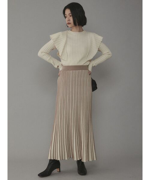 COTORICA（コトリカ）の「袖フリルニットプルオーバー（ニット/セーター・レディース・ブラック/ブラウン/アイボリー・FREE）」の4枚目の写真