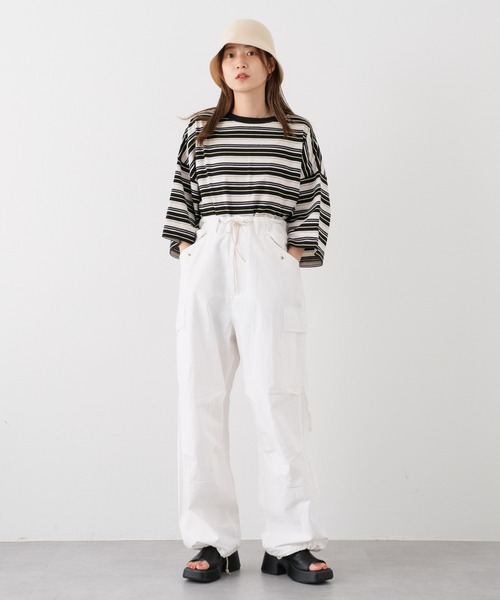 WHIMSIC（ウィムジック）の「【WHIMSIC】マルチボーダートリムTシャツ（Tシャツ/カットソー・レディース・ブラック/グレー/アイボリー・FREE）」の17枚目の写真