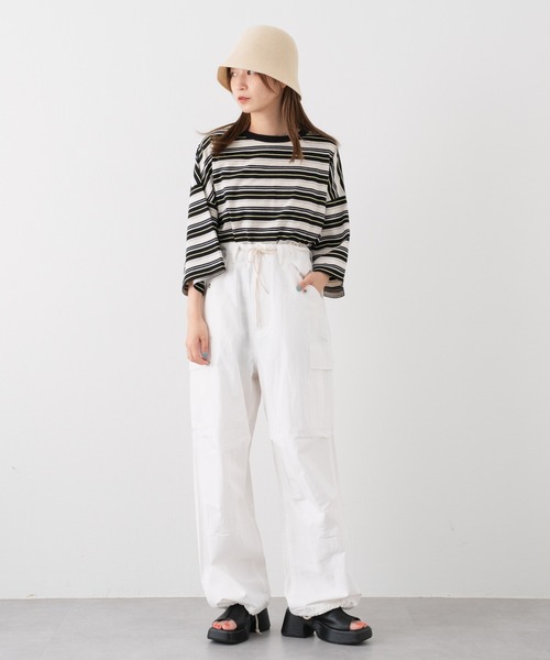 WHIMSIC（ウィムジック）の「【WHIMSIC】マルチボーダートリムTシャツ（Tシャツ/カットソー・レディース・ブラック/グレー/アイボリー・FREE）」の18枚目の写真