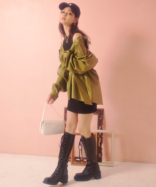 SPIRALGIRL(スパイラルガール)の「合皮オーバーシャツジャケット(ライダースジャケット・レディース・ホワイト/ブラック/グリーン・FREE)」の5枚目の写真