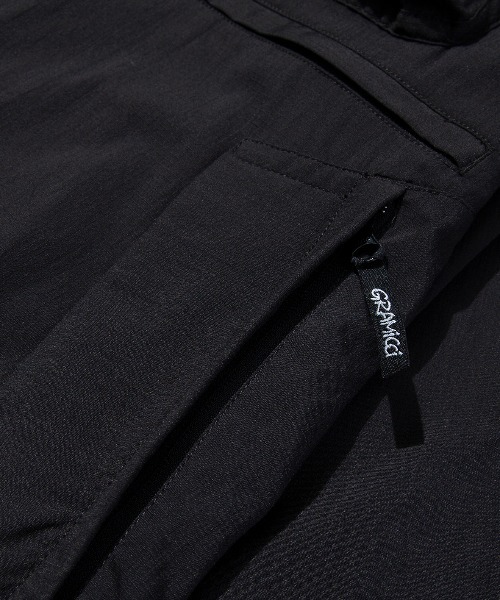 And A(アンドエー)の「Gramicci by F/CE. グラミチバイエフシーイー / F/CE x GRAMICCI TECH COACH JACKET 2WAYテックコーチジャケット シャツジャケット(セットアップ) / GUJ3-S3007(ブルゾン・メンズ・ブラック/ベージュ・LARGE/MEDIUM)」の10枚目の写真