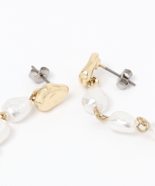 LEPSIM(レプシィム)の「アソートロングパールピアス 162370(ピアス(両耳用)・レディース・シルバー/ゴールド・ONE SIZE)」の6枚目の写真