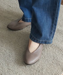 URBAN RESEARCH DOORS | Vカットパンプス(パンプス)