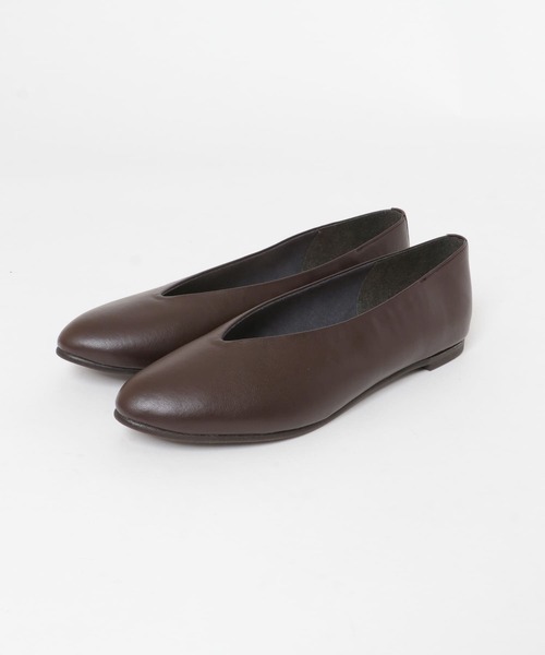 URBAN RESEARCH DOORS（アーバンリサーチドアーズ）の「Vカットパンプス（パンプス・レディース・ブラック/ブラウン系その他/ベージュ系その他・37/35/38/36）」の8枚目の写真