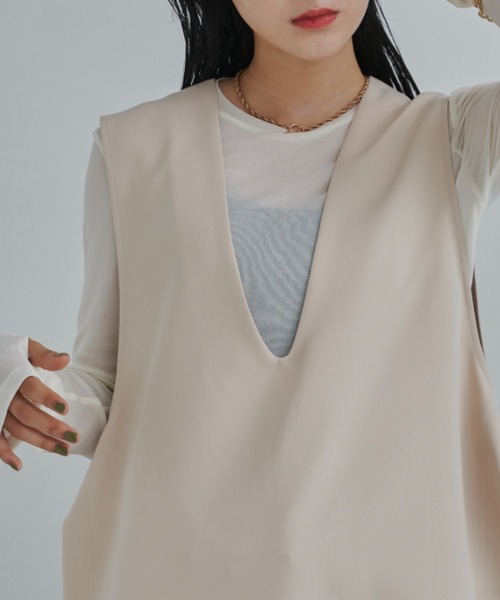 CLEARIMPRESSION （クリアインプレッション）の「【セットアップ対応】ライトダブルクロスVネックベスト（ベスト・レディース・ブラック/アイボリー・FREE）」の21枚目の写真