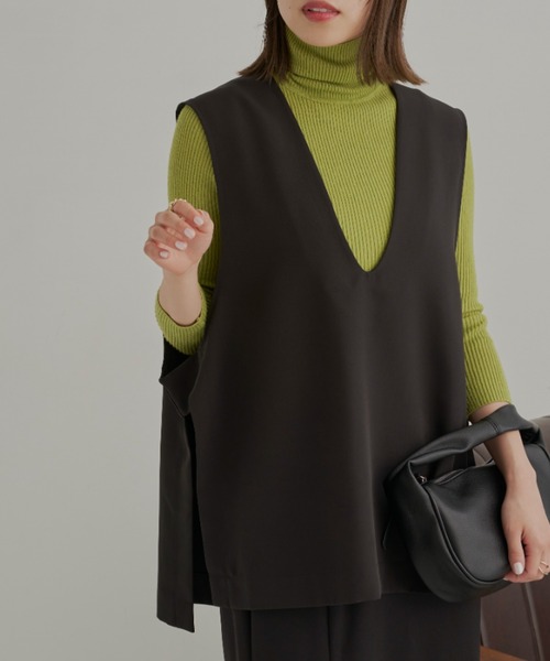 CLEARIMPRESSION （クリアインプレッション）の「【セットアップ対応】ライトダブルクロスVネックベスト（ベスト・レディース・ブラック/アイボリー・FREE）」の4枚目の写真