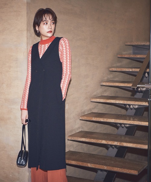 N.（N. Natural Beauty Basic）（エヌエヌナチュラルビューティーベーシック）の「【松井愛莉さん着用】◆バイカラージャガードコンパクトニット（ニット/セーター・レディース・ブラウン/グリーン/レッド・MEDIUM）」の19枚目の写真