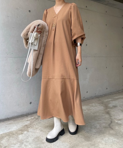 DouDou（ドゥドゥ）の「【新色追加】パフスリーブワンピース（ワンピース・レディース・ブラック/ベージュ/グレイッシュベージュ・FREE）」の17枚目の写真