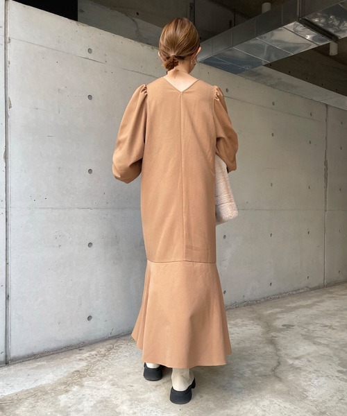 DouDou（ドゥドゥ）の「【新色追加】パフスリーブワンピース（ワンピース・レディース・ブラック/ベージュ/グレイッシュベージュ・FREE）」の20枚目の写真