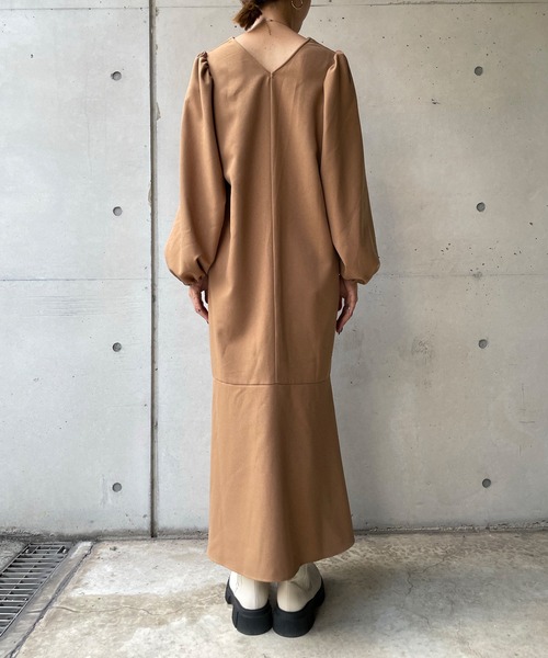 DouDou（ドゥドゥ）の「【新色追加】パフスリーブワンピース（ワンピース・レディース・ブラック/ベージュ/グレイッシュベージュ・FREE）」の19枚目の写真