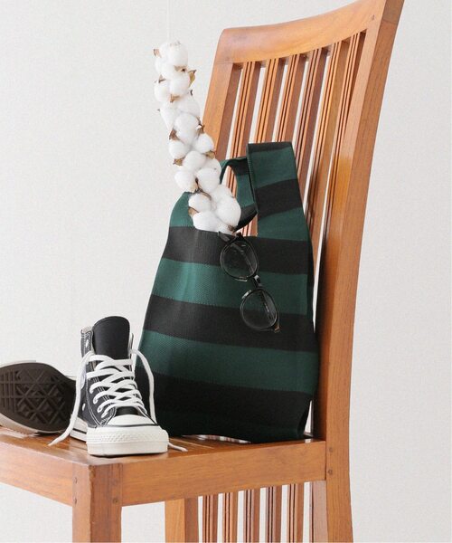 JOURNAL STANDARD relume(ジャーナルスタンダード レリューム)の「《追加》RELUMEニットバッグ(ハンドバッグ・レディース・ブラウン/グリーン/ダークパープル・FREE)」の2枚目の写真