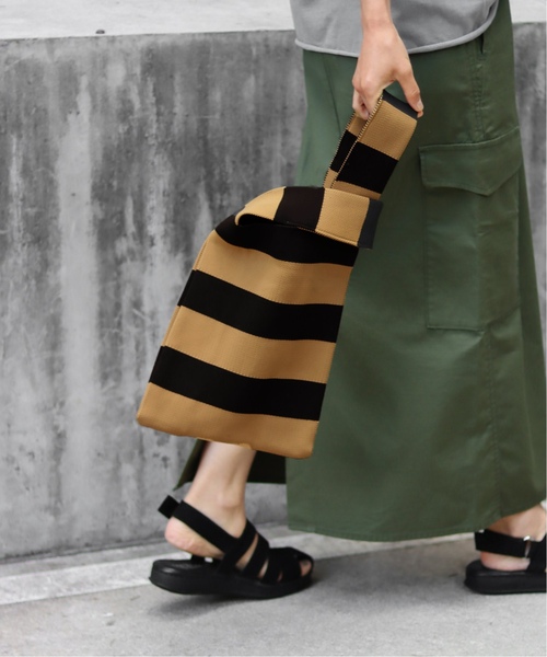 JOURNAL STANDARD relume(ジャーナルスタンダード レリューム)の「《追加》RELUMEニットバッグ(ハンドバッグ・レディース・ブラウン/グリーン/ダークパープル・FREE)」の8枚目の写真