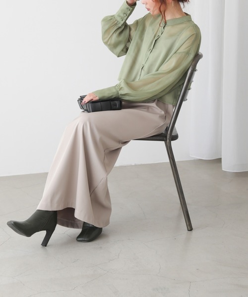 frames RAY CASSIN（フレームスレイカズン）の「WEB限定　オーガンジーブラウス＋キャミワンピセット（ワンピース・レディース・ブラック/ベージュ/イエロー×グリーン・FREE）」の11枚目の写真