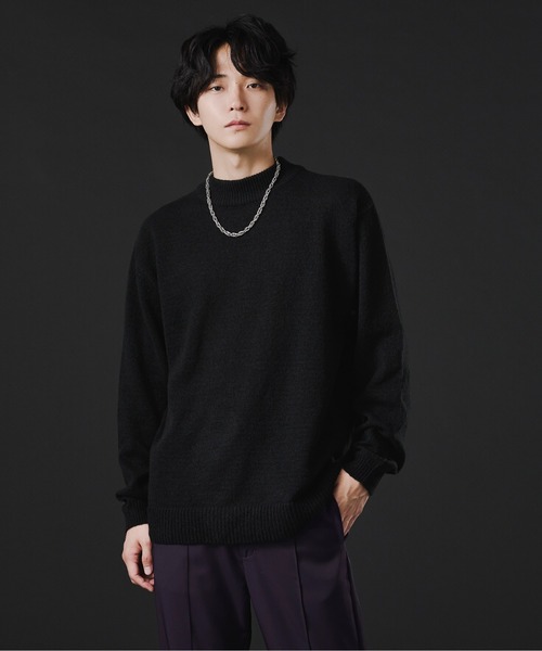 Ellno Loset(エルノロゼット)の「アームウォーマ付きモックネックニット(ニット/セーター・メンズ・ブラック/ブルー/パープル系その他・MEDIUM/LARGE)」の12枚目の写真
