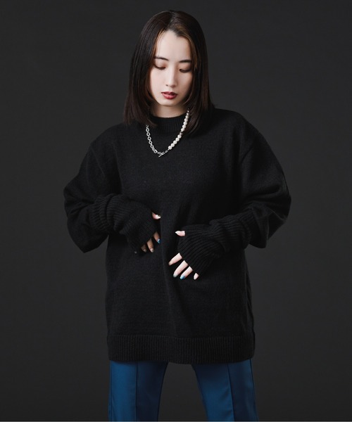 Ellno Loset(エルノロゼット)の「アームウォーマ付きモックネックニット(ニット/セーター・メンズ・ブラック/ブルー/パープル系その他・MEDIUM/LARGE)」の16枚目の写真