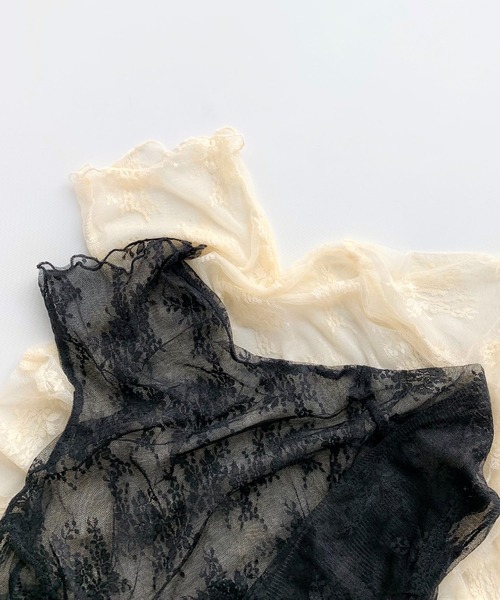 Q（キュー）の「レーシータートル（Tシャツ/カットソー・レディース・ブラック/ベージュ・MEDIUM）」の2枚目の写真