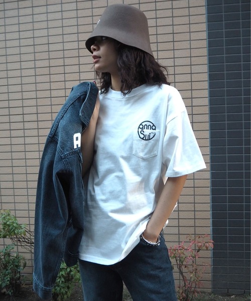 ANNA SUI NYC(アナ スイ エヌ ワイ シー)の「ANNA SUI NYC ポケットロゴTシャツ(Tシャツ/カットソー・レディース・ホワイト/マスタード/ネイビー・M/L/XL)」の22枚目の写真