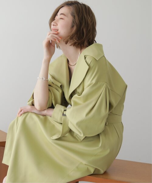 RAY CASSIN（レイカズン）の「ボリュームトレンチコート（トレンチコート・レディース・グリーン/ベージュ/キナリ・FREE）」の6枚目の写真