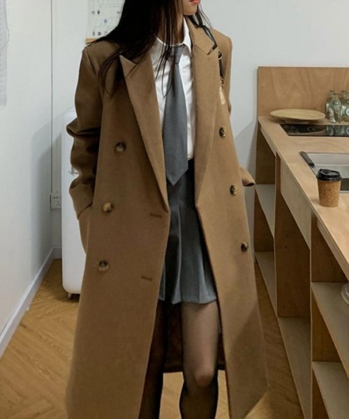 FREE STYLISTS(フリー スタイリスト)の「YUGA ダブルボタンチェスターコート(チェスターコート・レディース・ブラック/ブラウン・S/M/L/XL)」の4枚目の写真