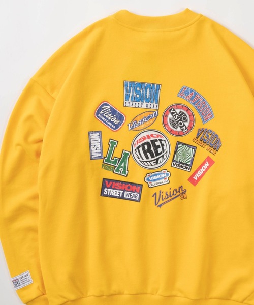 VISION STREET WEAR(ヴィジョンストリートウェア)の「【VISION STREET WEAR/ヴィジョンストリートウェア】バックプリント ランダム ステッカーデザイン クルーネック スウェット/ビッグシルエット/裏毛(スウェット・メンズ・ブラック/グレー/レッド/イエロー・M/L/XL)」の3枚目の写真