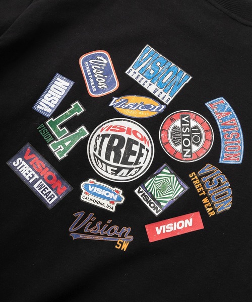 VISION STREET WEAR(ヴィジョンストリートウェア)の「【VISION STREET WEAR/ヴィジョンストリートウェア】バックプリント ランダム ステッカーデザイン クルーネック スウェット/ビッグシルエット/裏毛(スウェット・メンズ・ブラック/グレー/レッド/イエロー・M/L/XL)」の11枚目の写真
