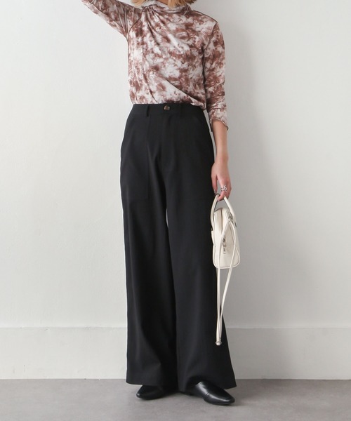 Chillfar(チルファー)の「クレープベイカーパンツ(チノパンツ・レディース・ベージュ/カーキ/ブラック・MEDIUM/LARGE)」の19枚目の写真