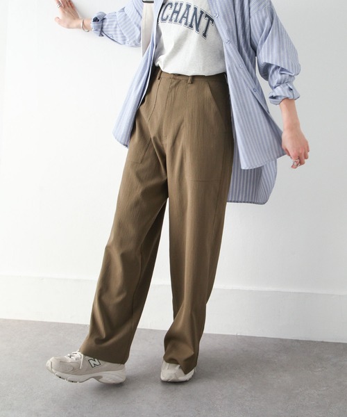 Chillfar(チルファー)の「クレープベイカーパンツ(チノパンツ・レディース・ベージュ/カーキ/ブラック・MEDIUM/LARGE)」の14枚目の写真